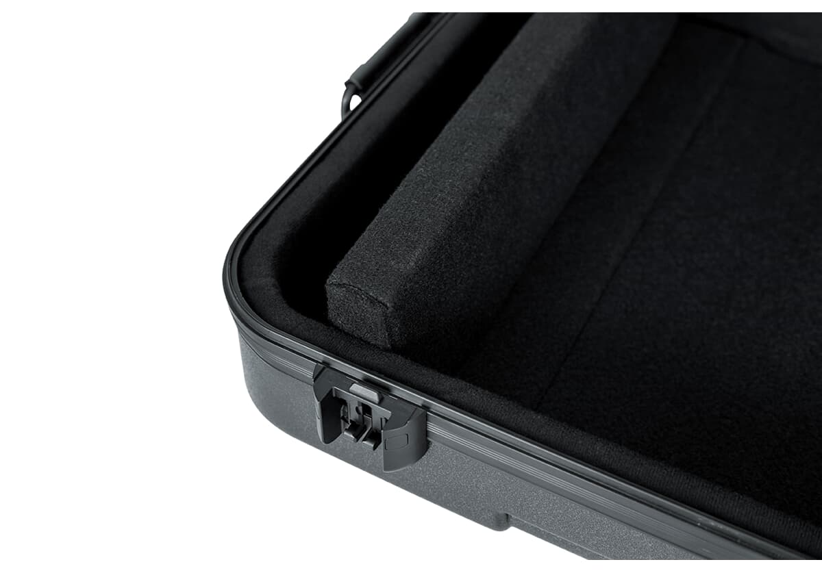 Gator GTSA-KEY76 76 Keys Polethylen TSA Lock Case - 5
