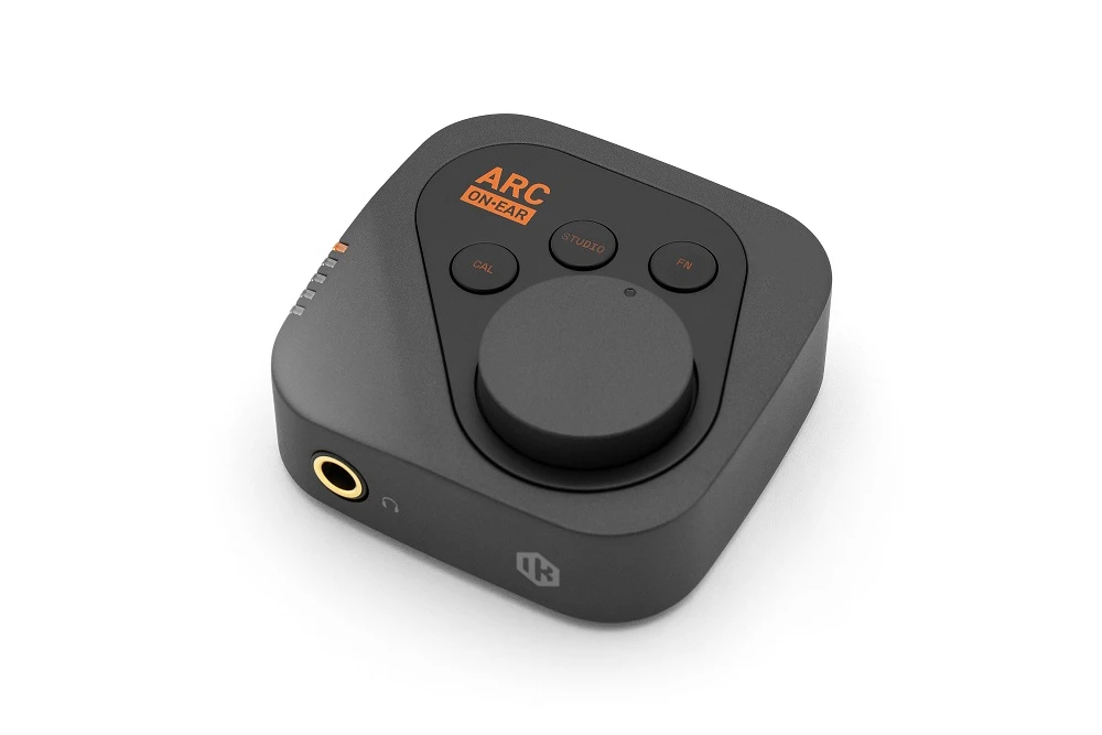IK Multimedia ARC ON EAR - 4