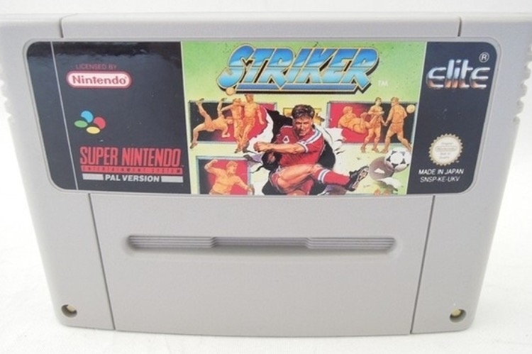 Striker - SNES