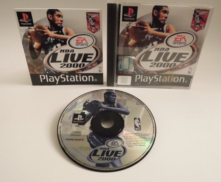 NBA Live 2000 - PS1