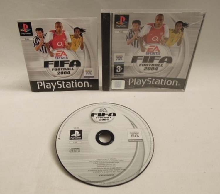FIFA 2004 - PS1