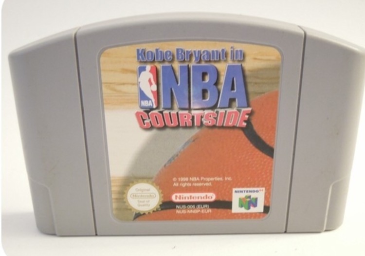 Kobe Bryant in NBA Courtside - N64