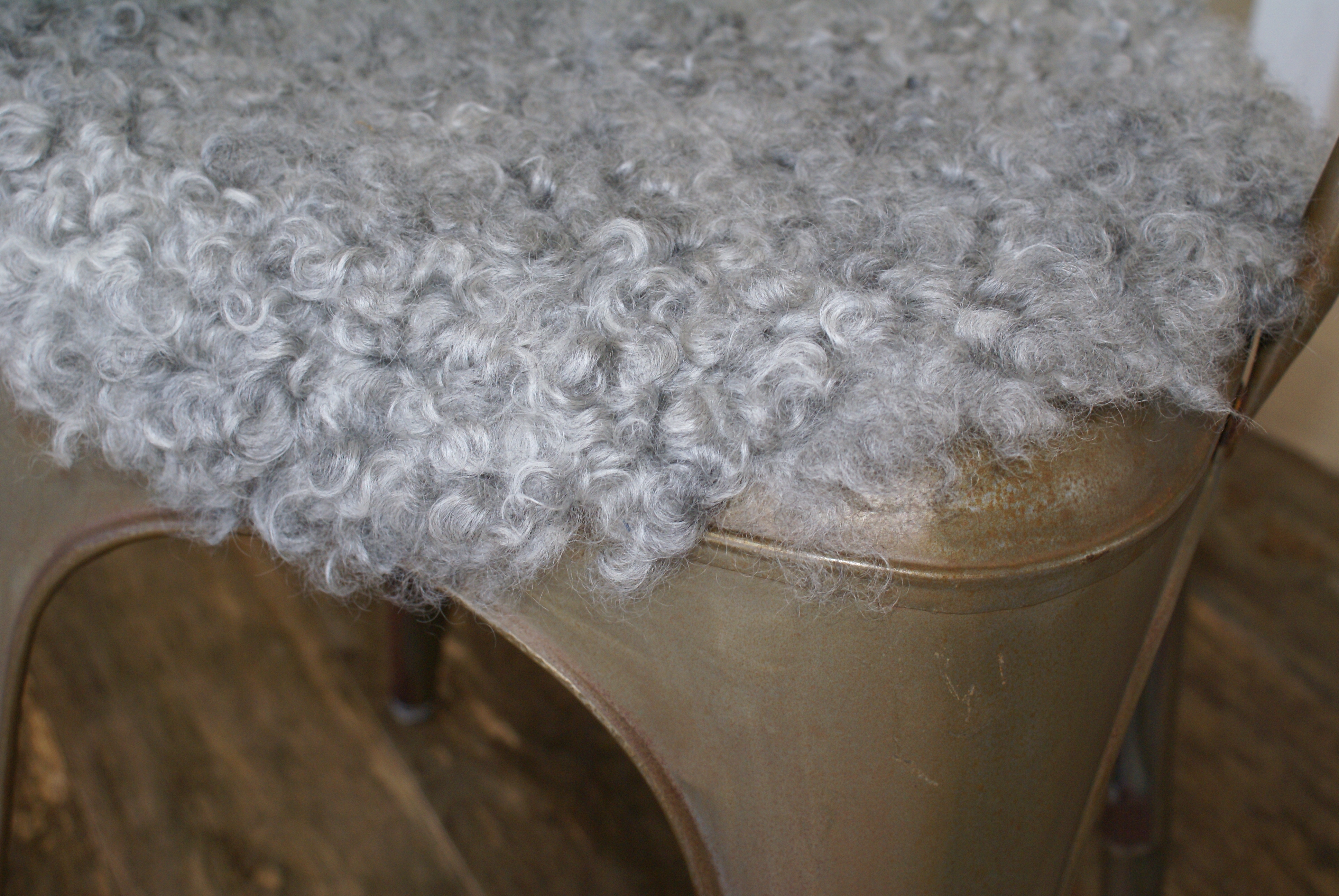 Gray sheepskin seat cover - 2