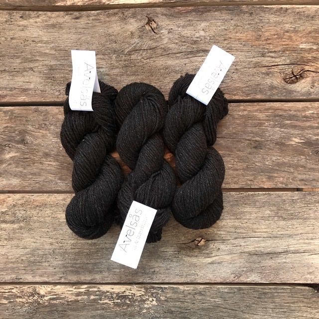 Brown 3-strand Finull