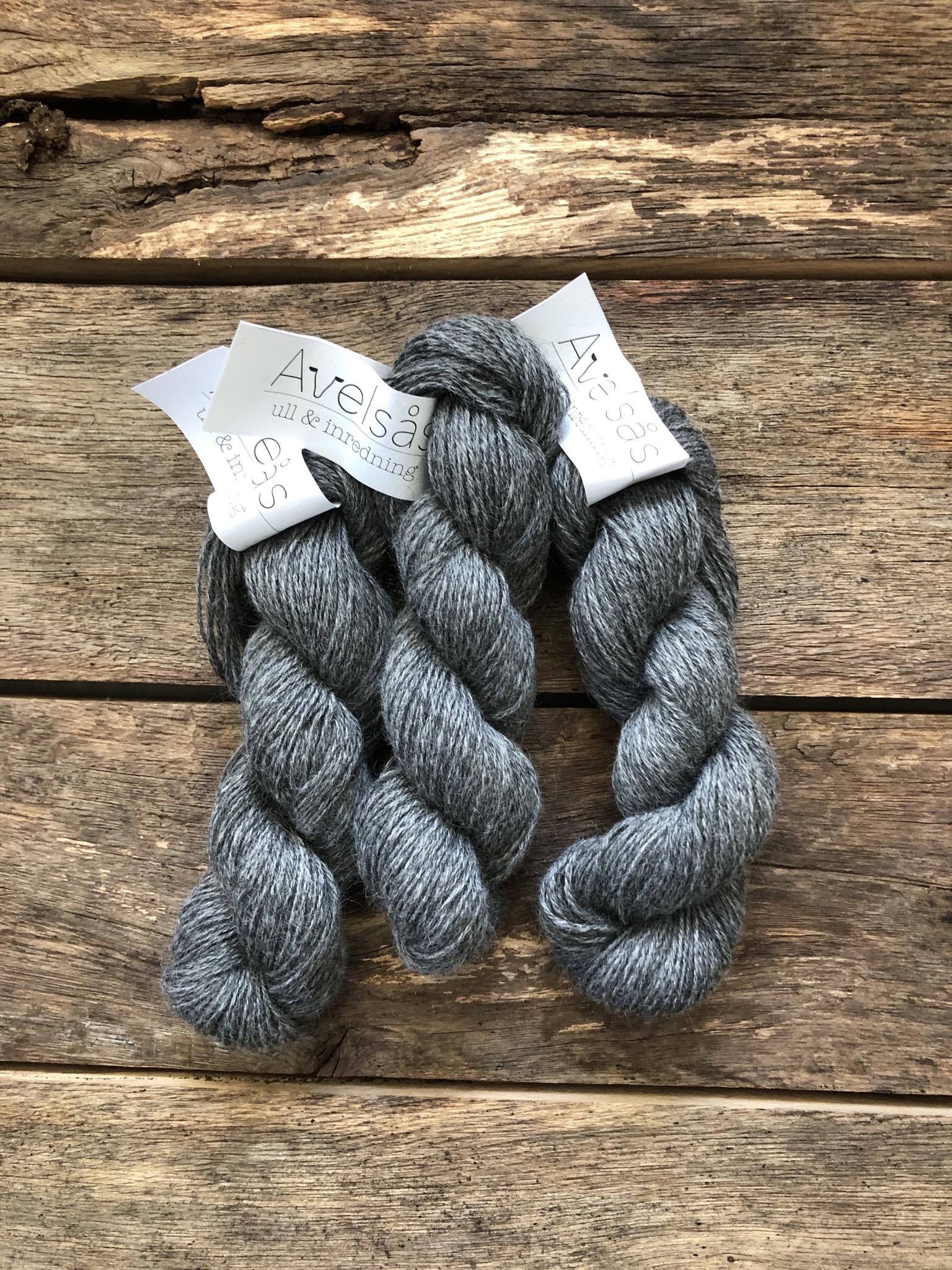 2-strand Gotland lambswool yarn natural gray