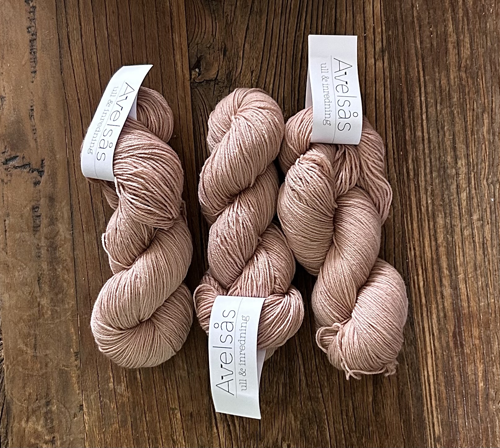 Merino yarn Dimrosa