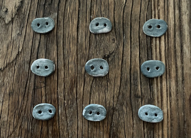 Button made of ceramic