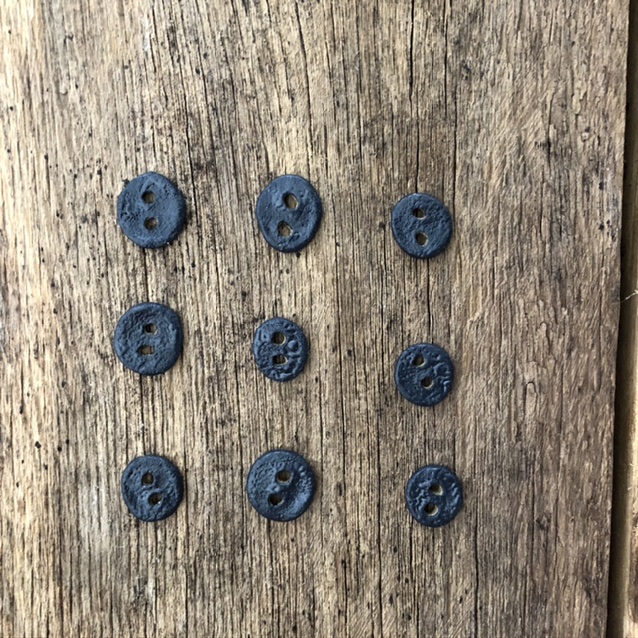 Button made of ceramic