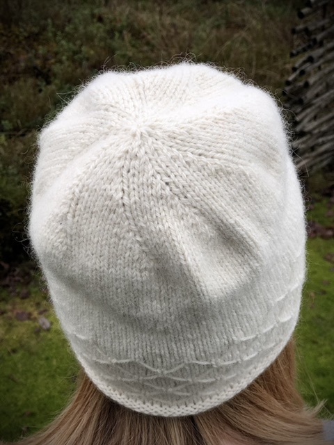 Knitting pattern hat "Avelsås Gårdsmössa" - 2