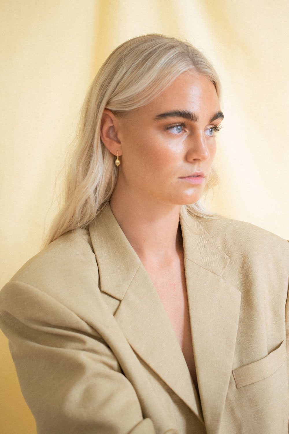 Quincie Earrings Gold