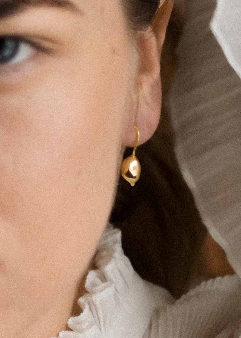 18 Carat Gold Collection >  