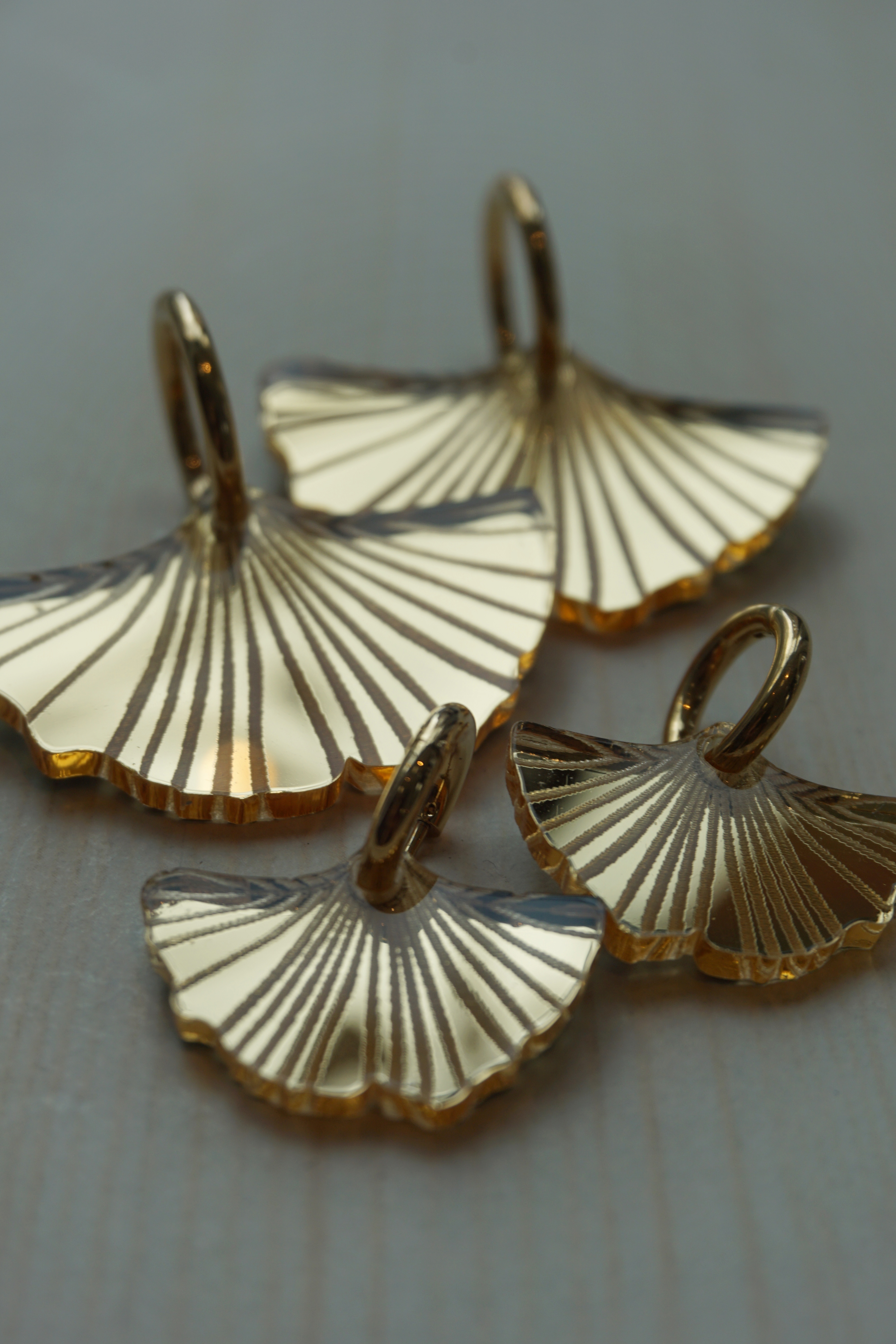Ginko 2.0 guld liten - 2