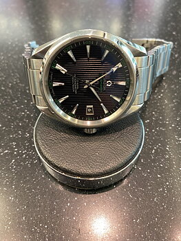 SÅLD 8 oktober 2022 för 34.900:- Omega Seamaster Aqua Terra 41,5 mm "GOLF"