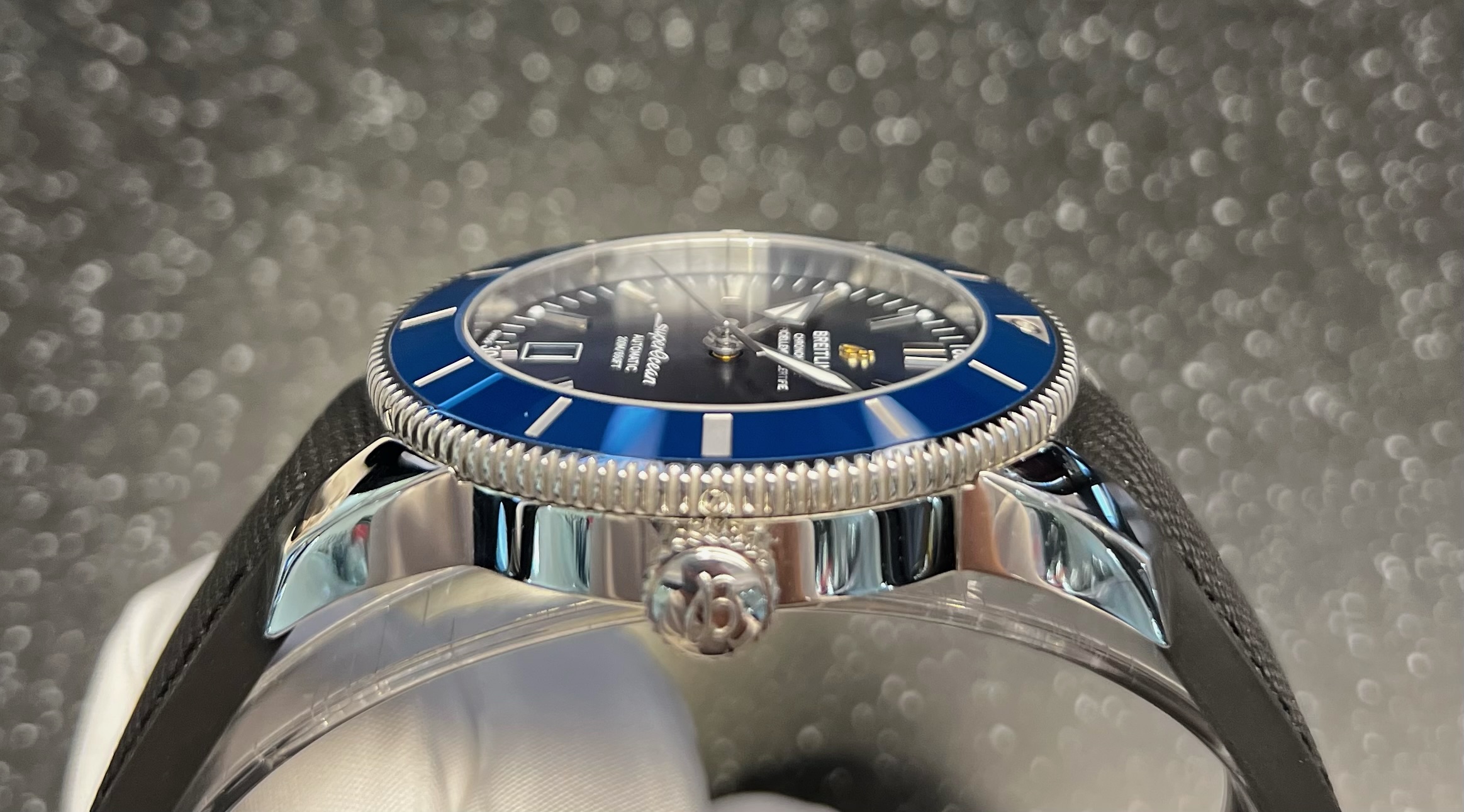 SÅLD juni 2023 för 39.900:- Breitling Superocean Heritage Automatic B20 46 blå - 6