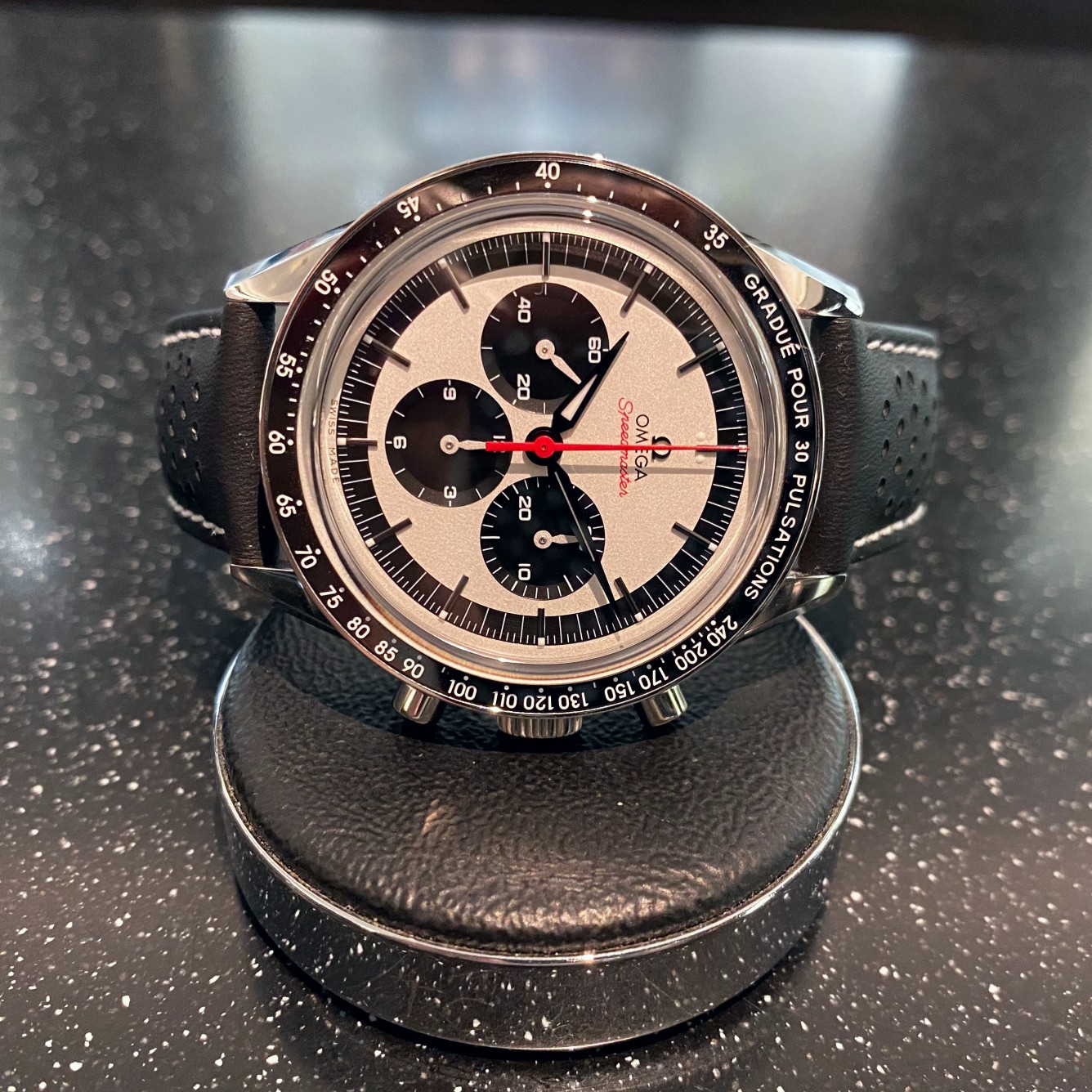 SÅLD 9 nov 2020 för 55.000:- Omega CK 2998 Limited Edition