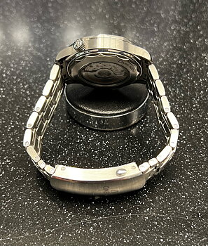 SÅLD 14 januari 2023 för 49.990:- Omega Seamaster Diver 300 Co-Axial Master Chronometer 42 blå