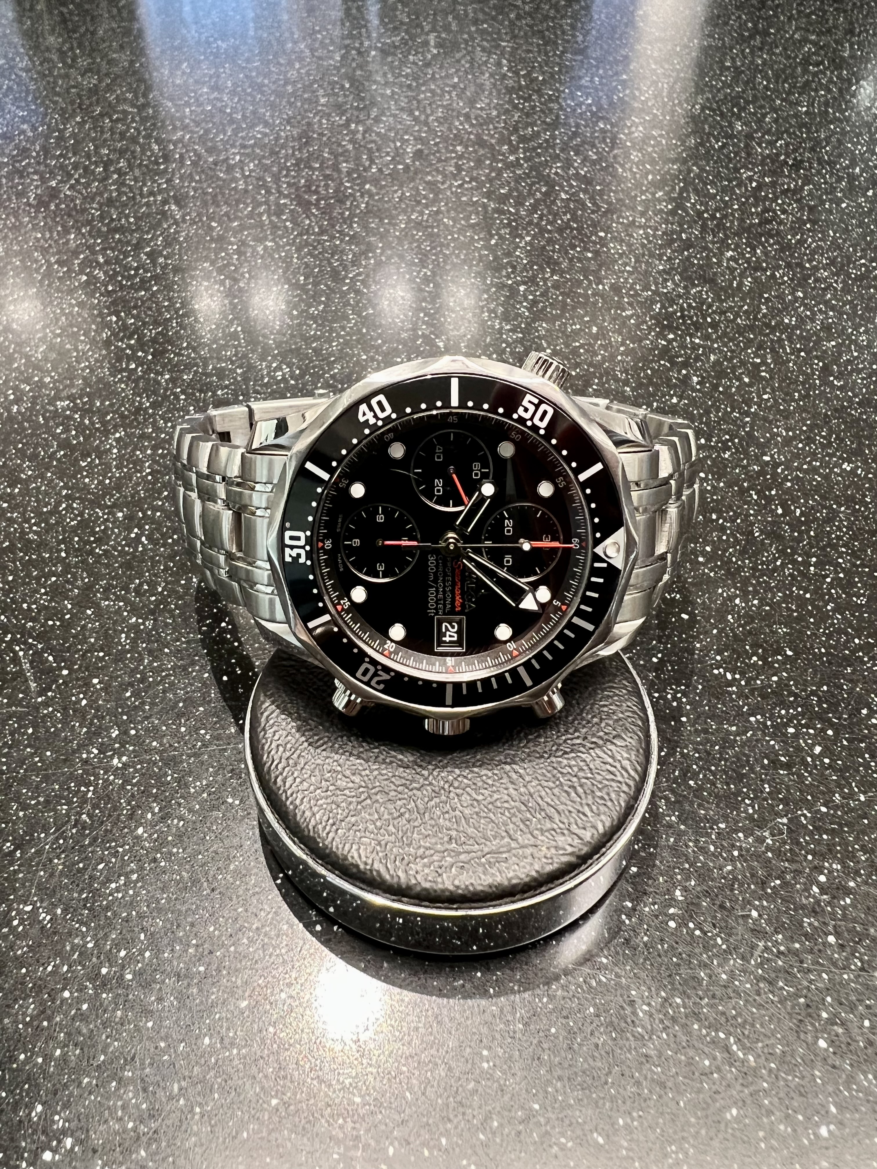 SÅLD 27 februari 2022 för 24.900:- Omega Seamaster 300M Chronograph 41,5 mm Svart