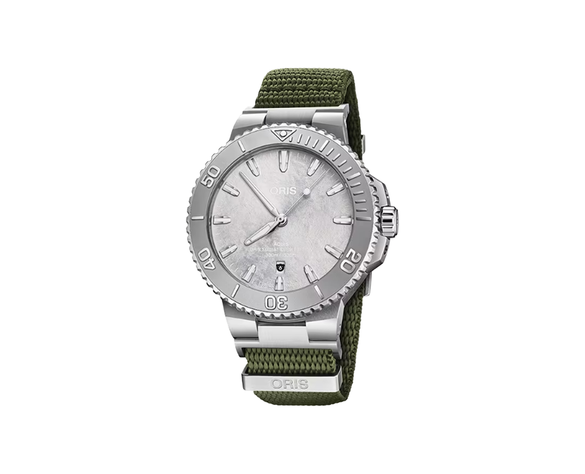 Oris Aquis Date