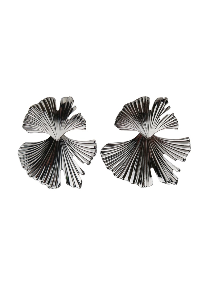 WOS May earrings silver