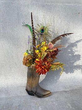 Blomsterarrangemang i Cowboyboot Nr  4