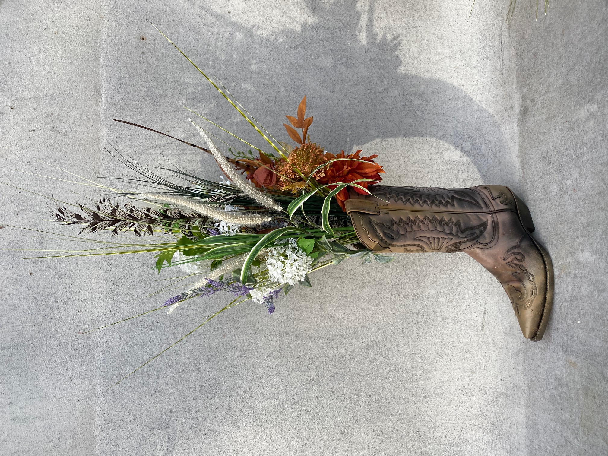 Blomsterarrangemang i Cowboyboot Nr 5