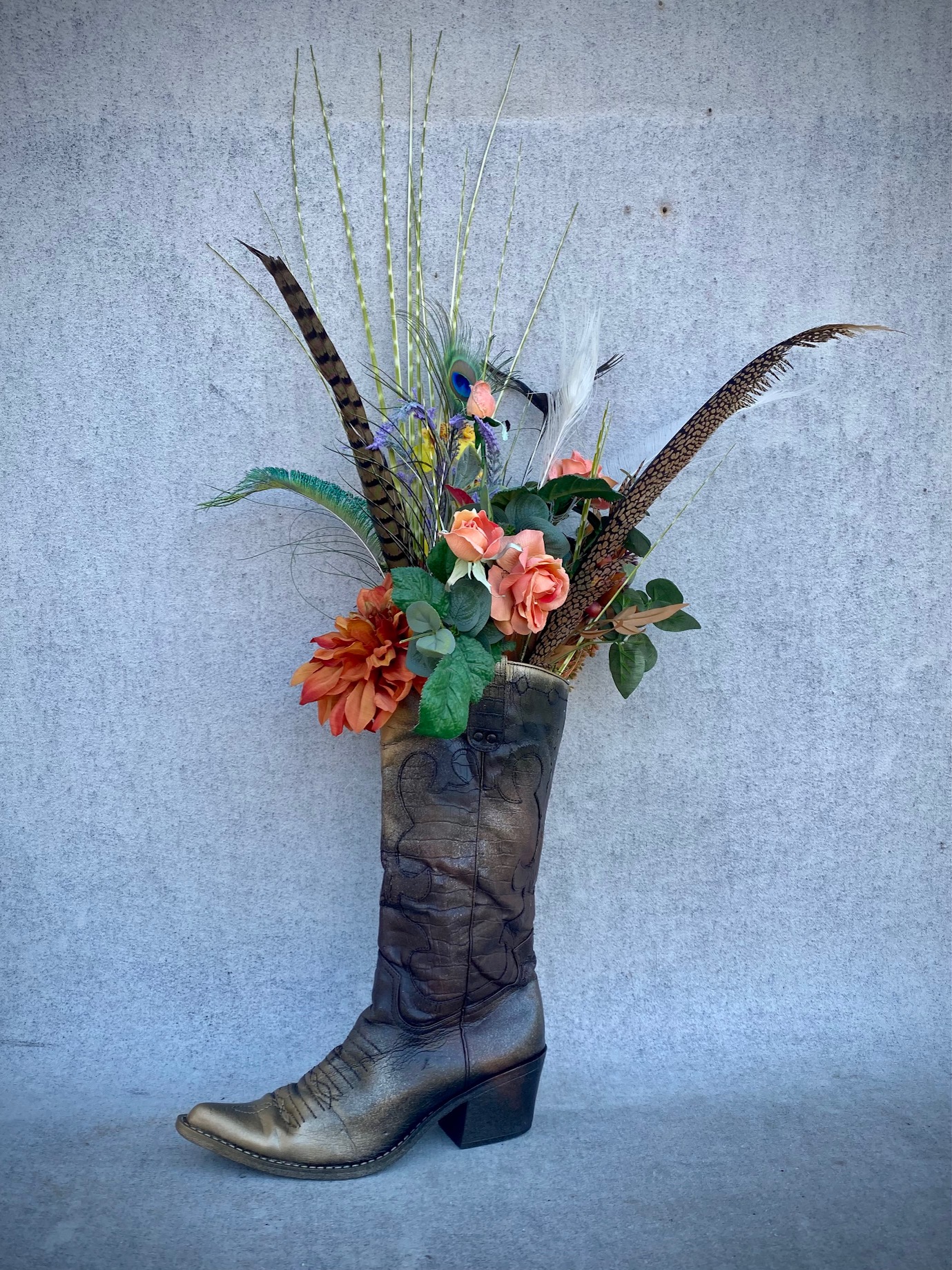 Blomsterarrangemang i Cowboyboot Nr 8 - 2