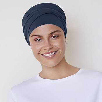 Zoya V  turban, fint urval säljs på Hospitalsgatan 16  