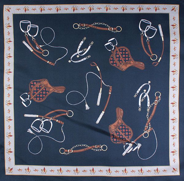 Equestrian Klassisk sidenscarf fyrkantig nayv/silver från Amanda Christensen 45 x 45cm