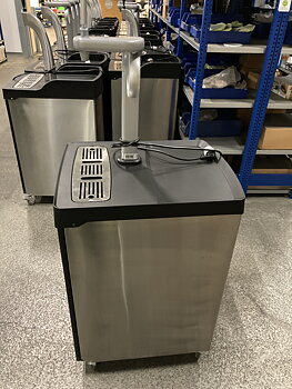 DM Flex 20L SS + belt + wheels