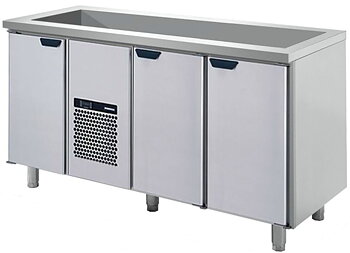 Dryckeskylbänk med kyld brunn, 1660*650*900