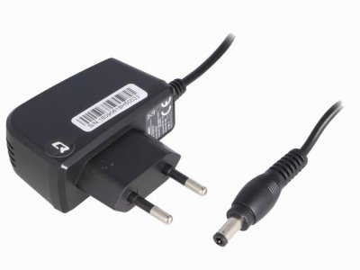 AC adapter 5V 1A 5,5x2,5mm