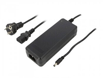 AC adapter 12V 7A 5,5x2,1 mm, C14