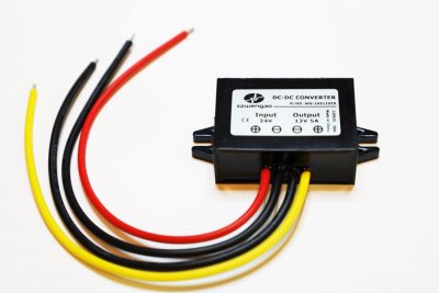 DC/DC-omvandlare 24V(18...36V) till 12V 5A