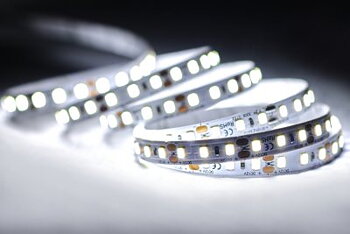 Professional LED Strip 6W/m, 12V, 60LED 2835 white 4000K, 5m rulle
