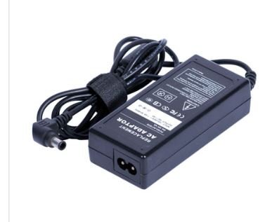 Samsung AC adapter 14V 3A 6,5x4,4 mm