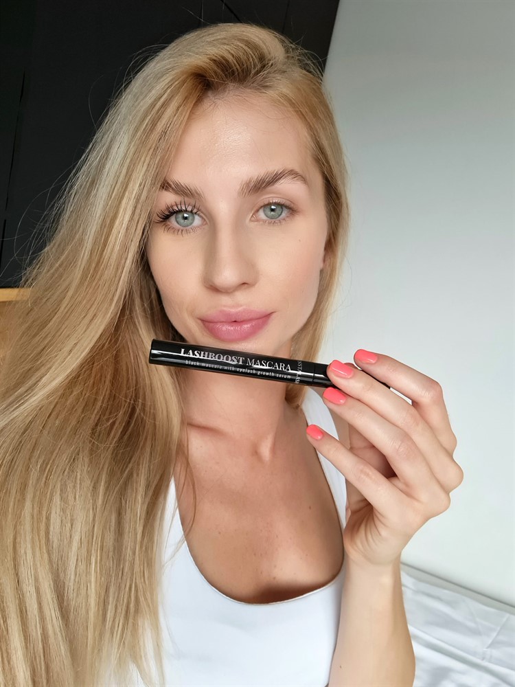 InstaLash Lashboost Mascara Svart 10ml - 3