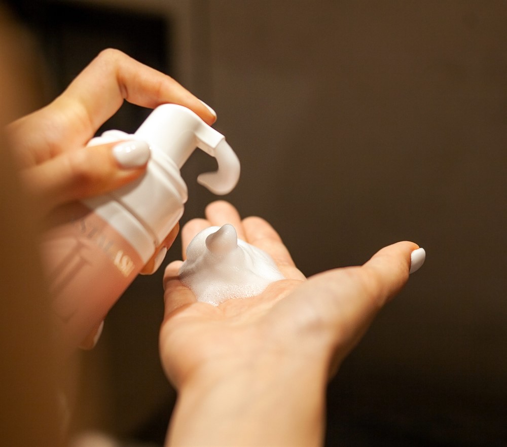 InstaLash Lash & Face 3in1 Cleanser 100ml - 2