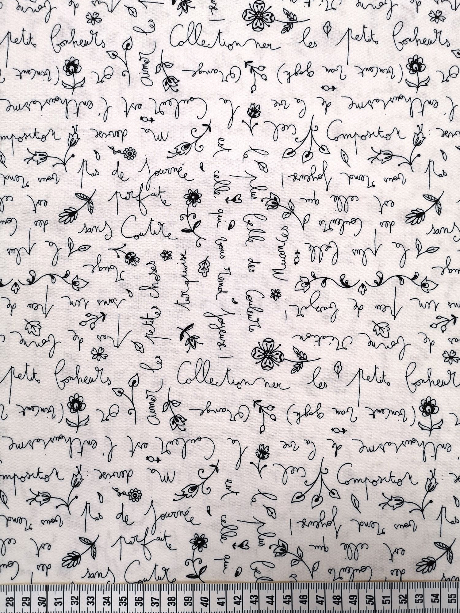 Writing on the wall - Lettres
