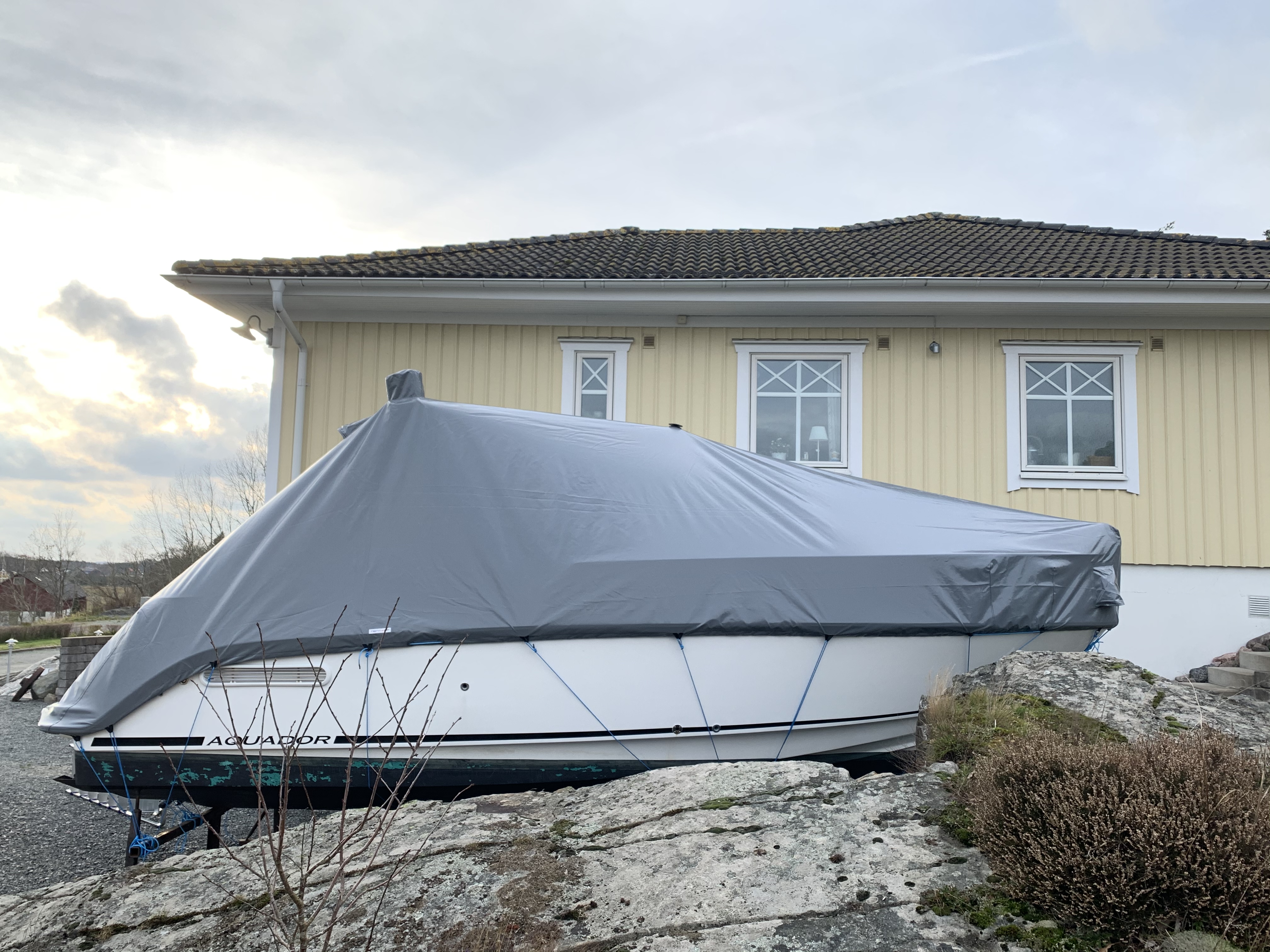Vintertäckning aquador 25 dc