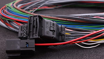 MaxxECU V1/RACE/PRO kabelhärva 3m kontaktdon 1