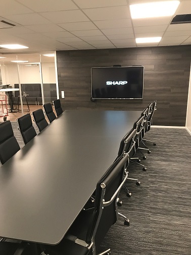 Konferensbord Trapets 4400 DNA - 2