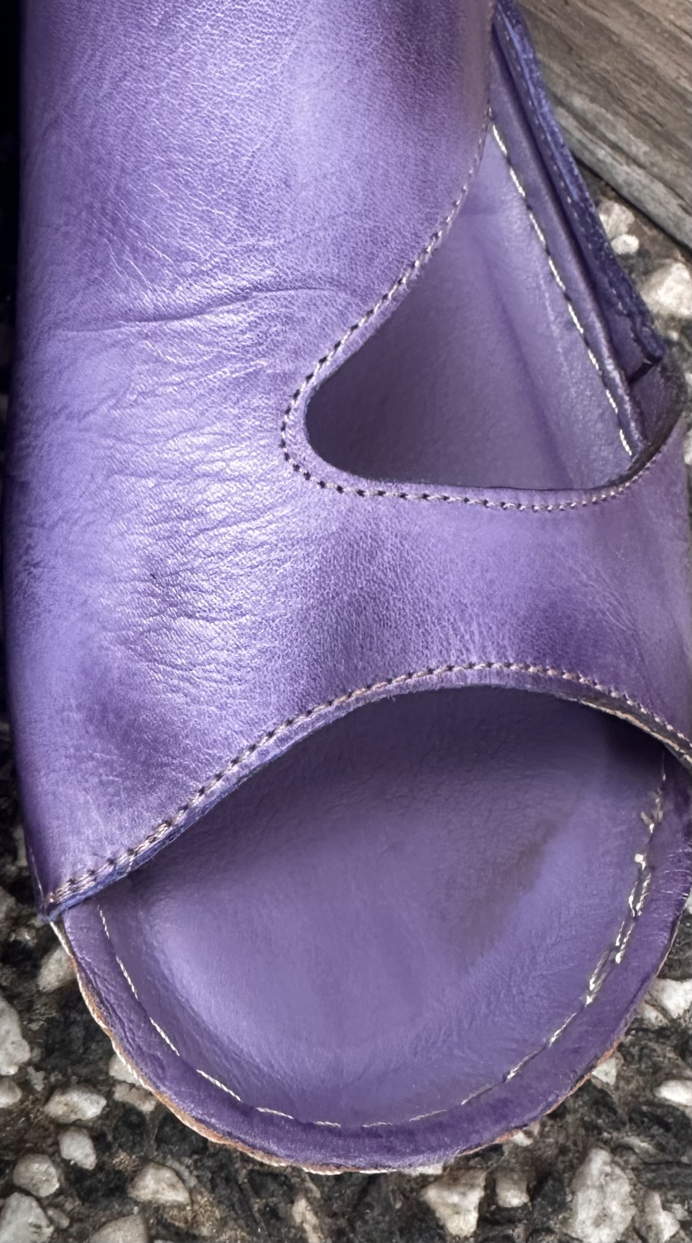 Sandalen med knappen i skinn,  brun - 4