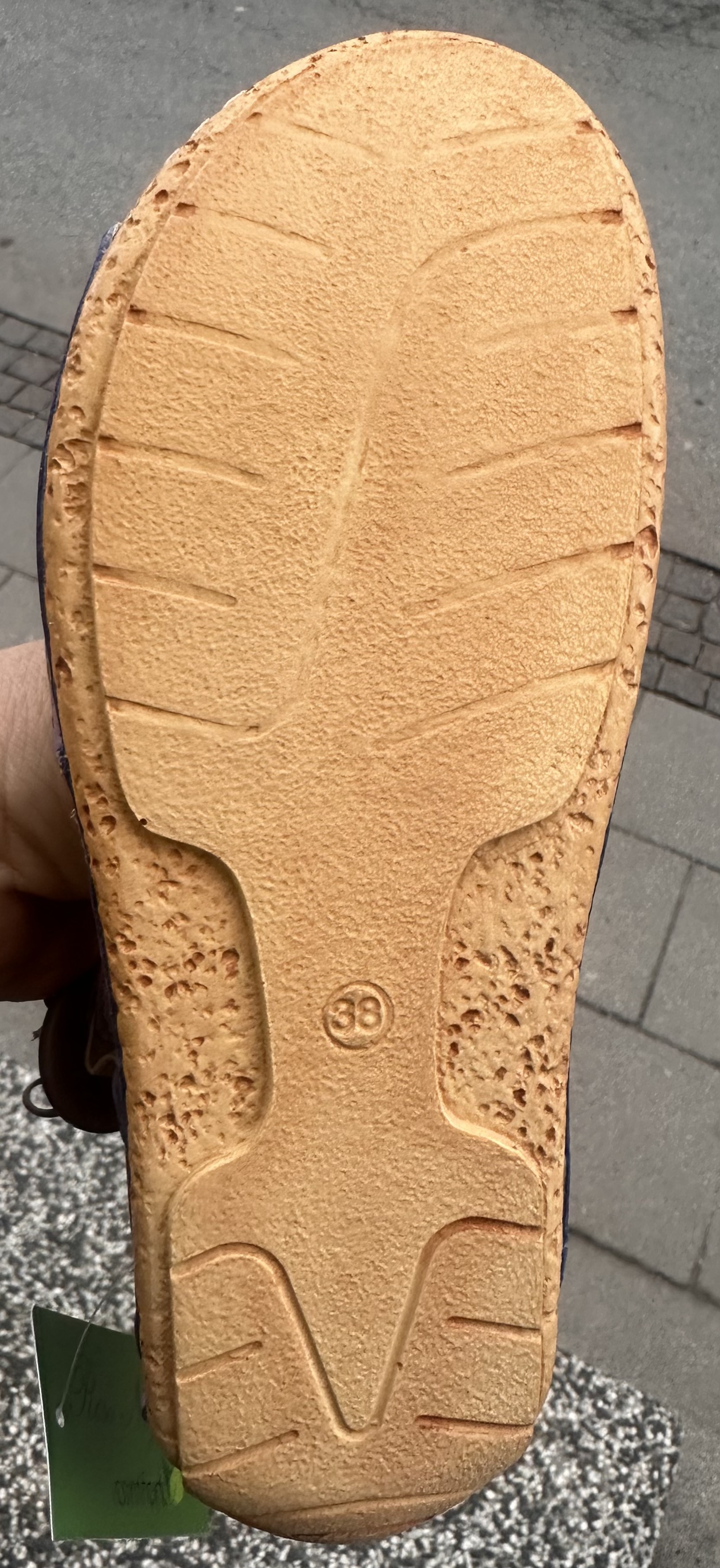 Sandalen med knappen i skinn, turkos - 5
