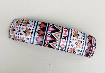 Klämma i etnisk stil