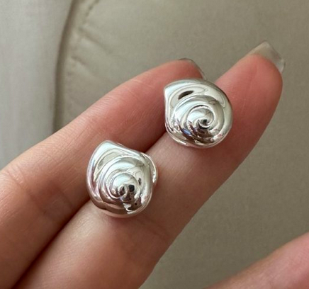 Snail Stud Örhängen