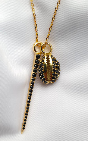 Signature Spike Berlock Svart Spinel