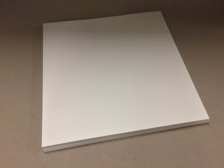 Slät cardstock "minislim" 15x15 cm Benvit  100-pack