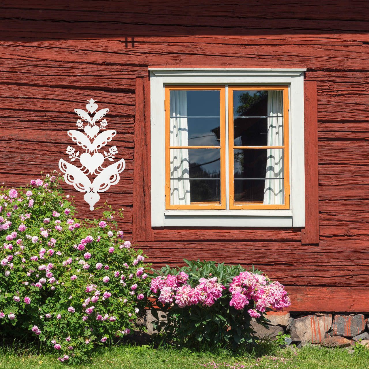 TRÅDSPIRAS KURBITS vägg