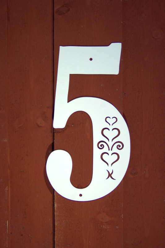 FASADSIFFRA nr 5 HJÄRTESPIRA - 5