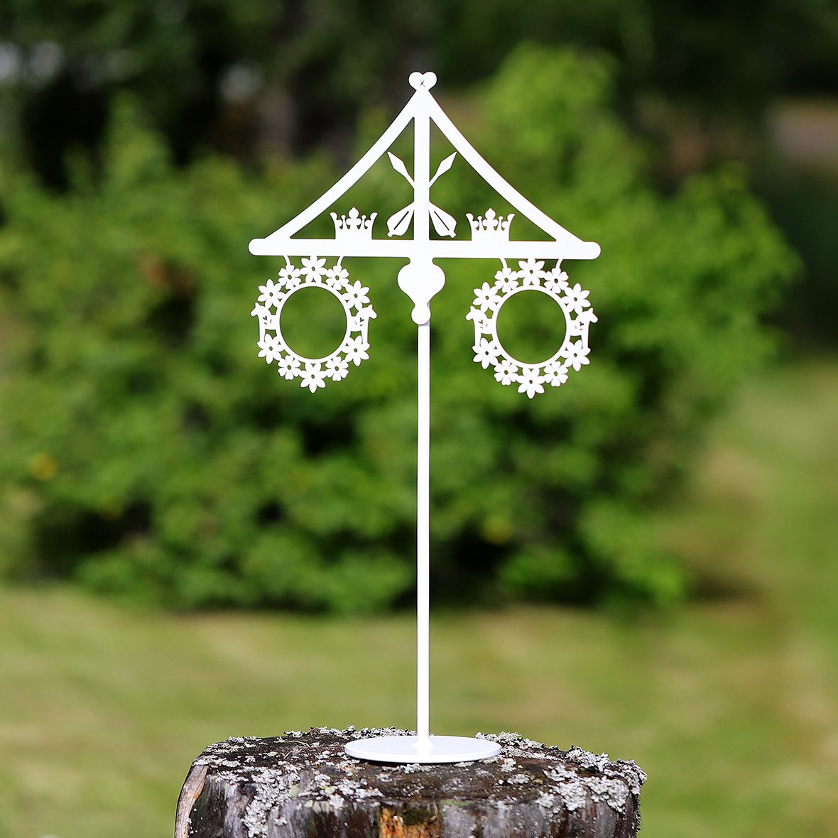 VACKER MIDSOMMAR på fot